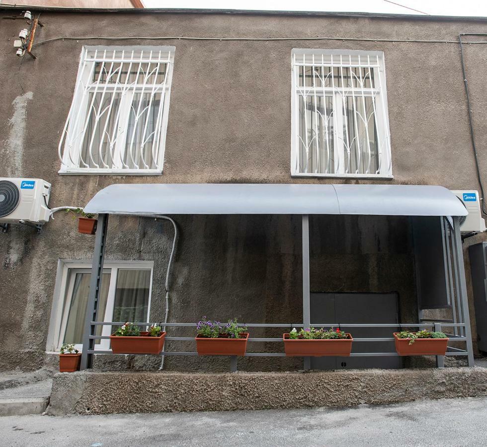 Dada - Cozy Apartment In The Center Of Τυφλίδα Εξωτερικό φωτογραφία