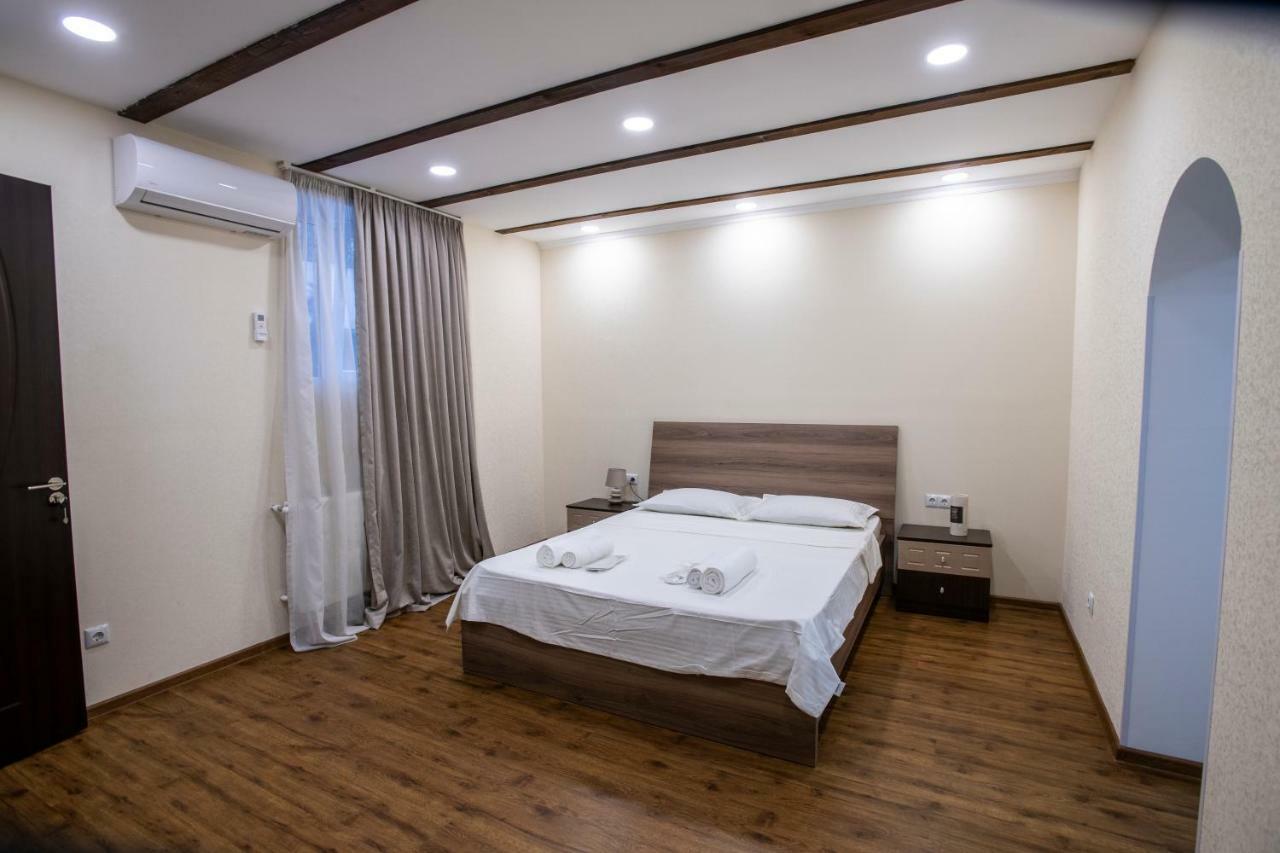 Dada - Cozy Apartment In The Center Of Τυφλίδα Εξωτερικό φωτογραφία