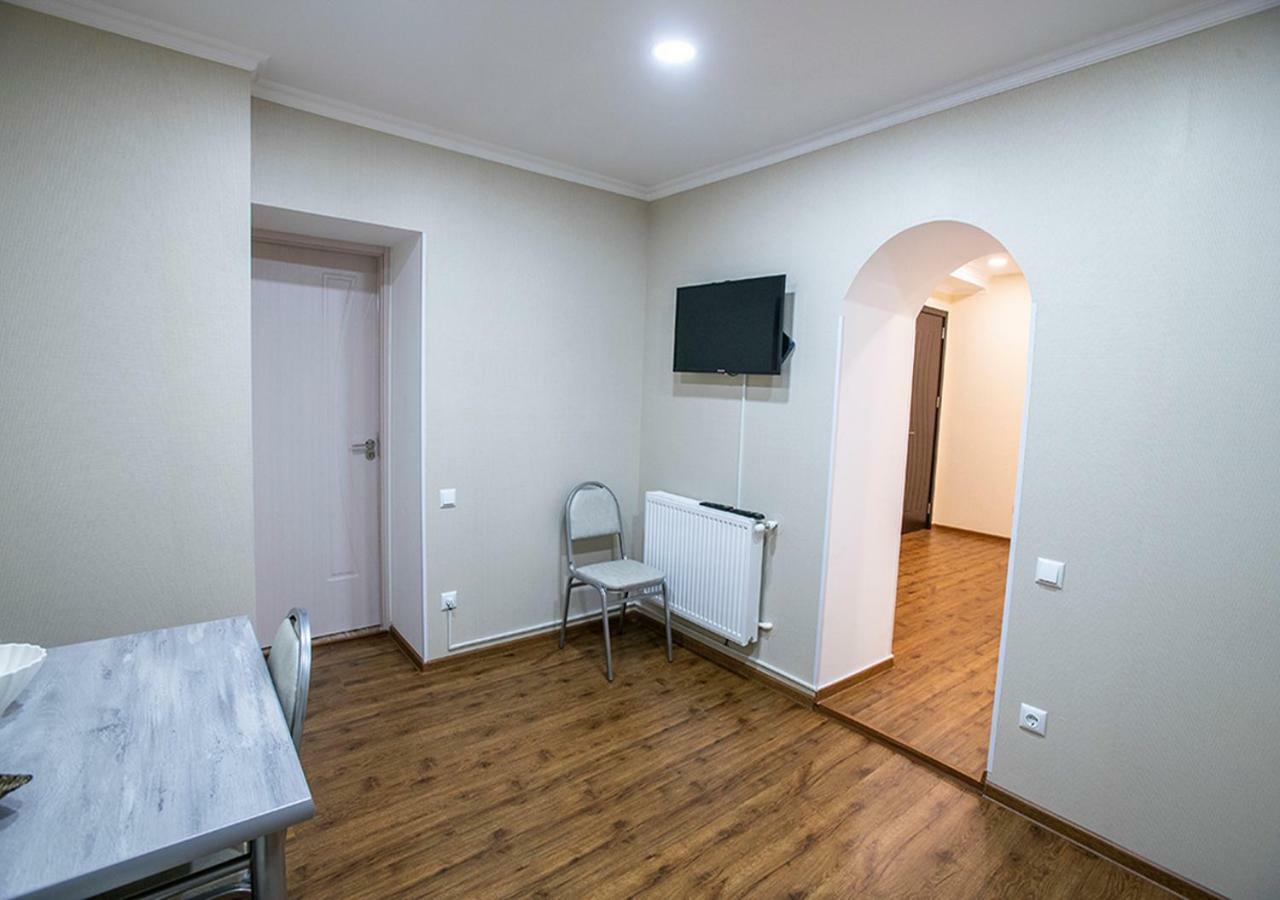 Dada - Cozy Apartment In The Center Of Τυφλίδα Εξωτερικό φωτογραφία
